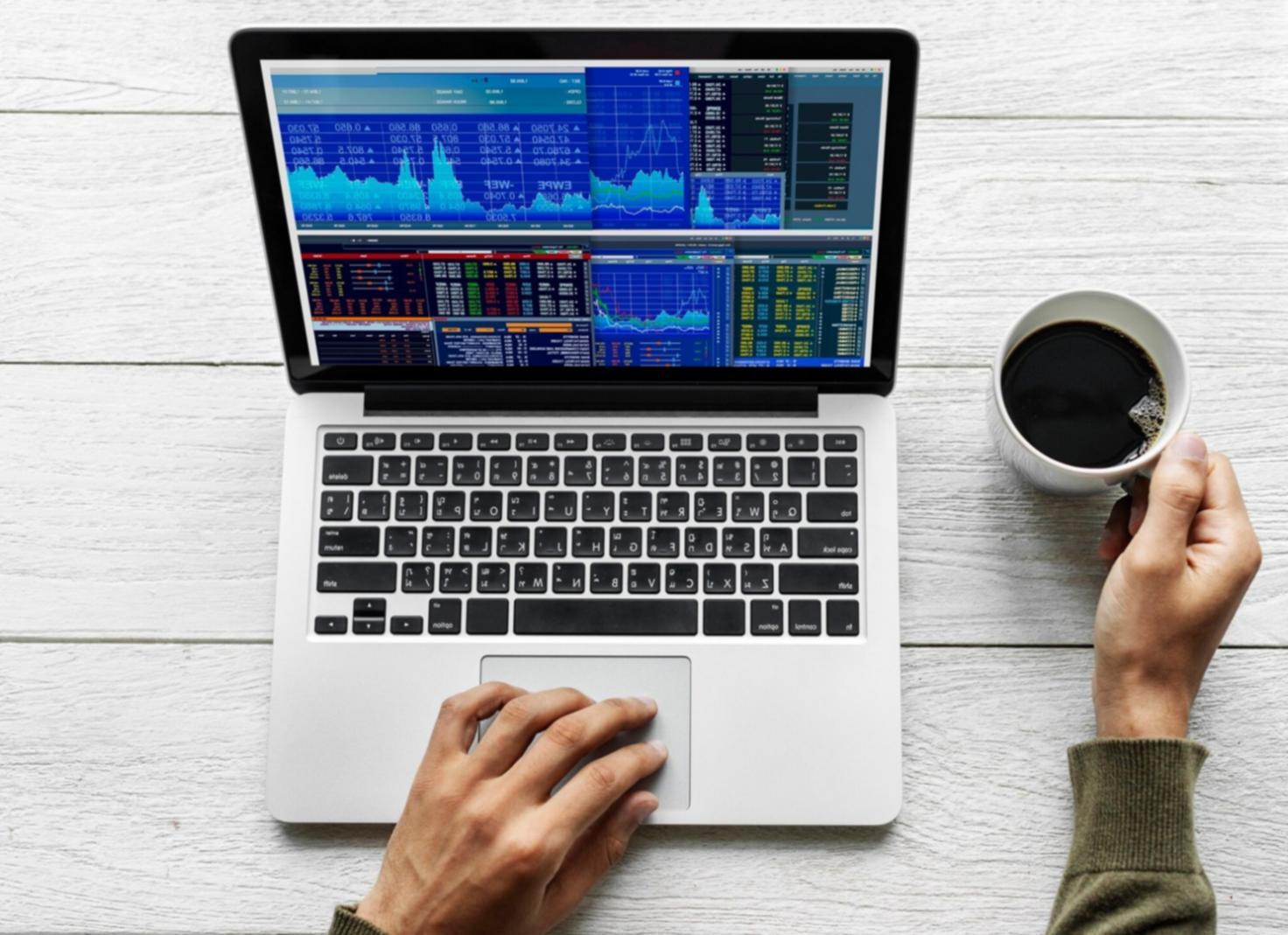 Préparation aux cours en ligne SEO et outils logiciels